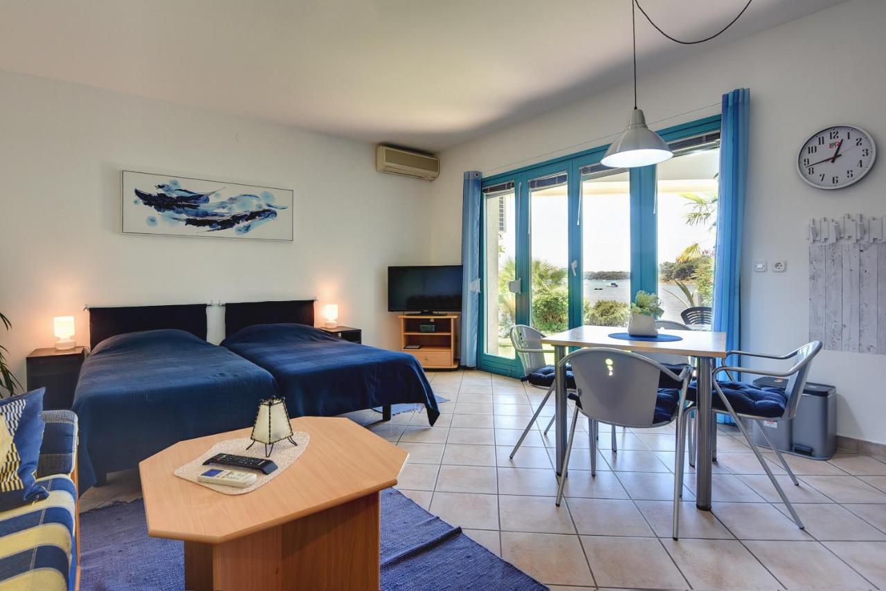 Apartments Villa Ana Μεντουλίν Εξωτερικό φωτογραφία