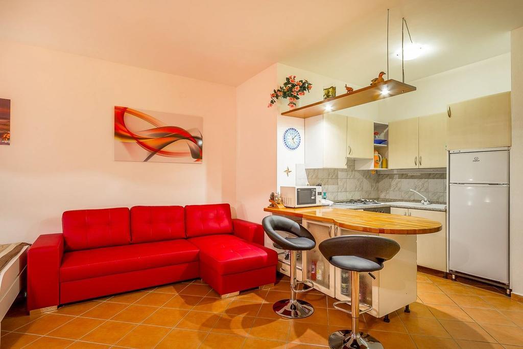 Apartments Villa Ana Μεντουλίν Εξωτερικό φωτογραφία