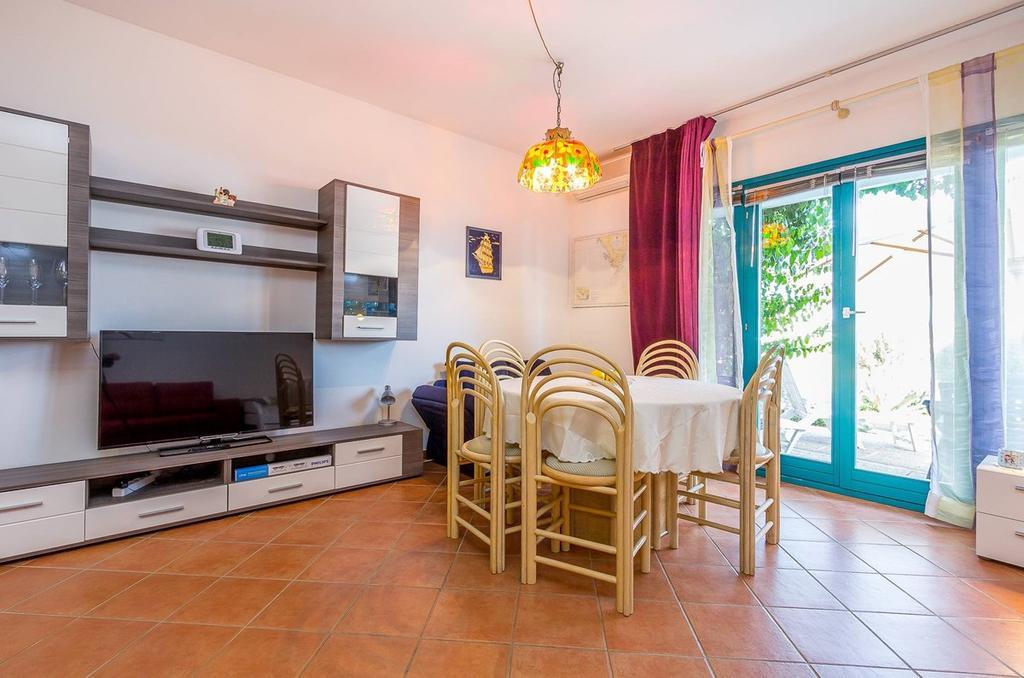 Apartments Villa Ana Μεντουλίν Εξωτερικό φωτογραφία