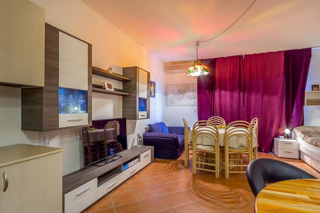 Apartments Villa Ana Μεντουλίν Εξωτερικό φωτογραφία